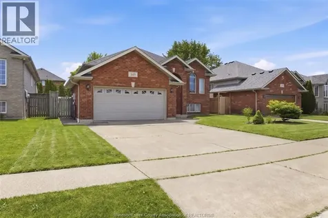 149 Amy Croft Drive Lakeshore ON N8K 1E3