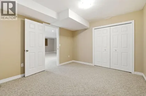 149 Amy Croft Drive Lakeshore ON N8K 1E3