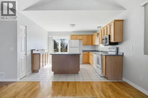 149 Amy Croft Drive Lakeshore ON N8K 1E3