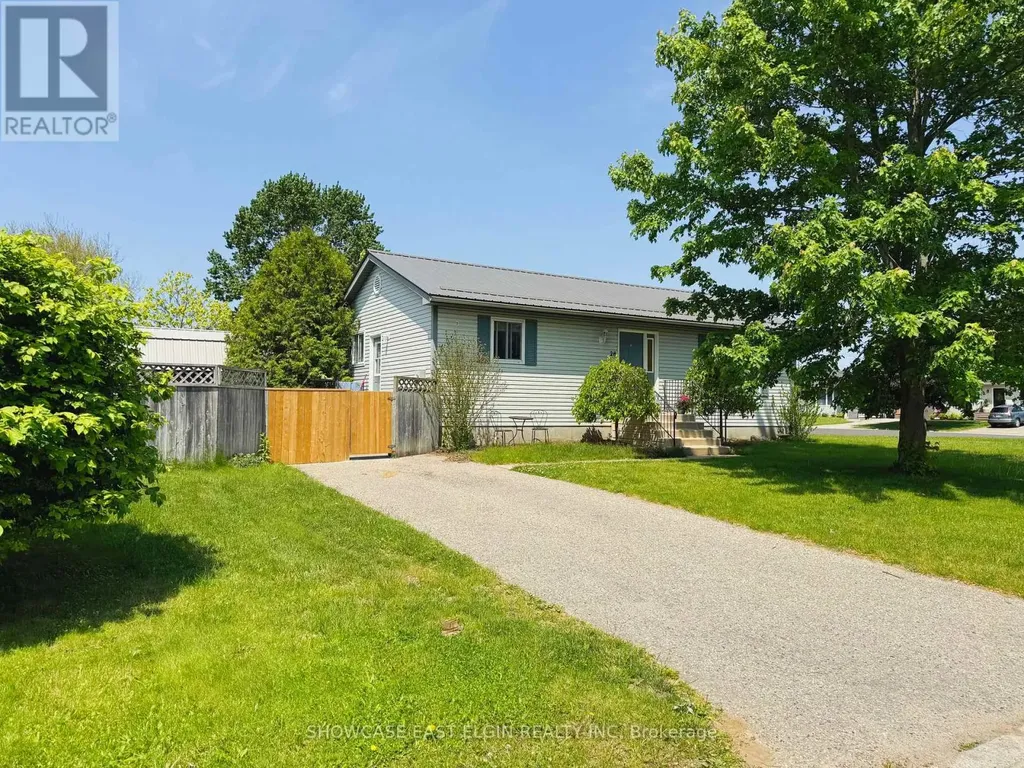 28 Melanie Drive Aylmer ON N5H 3G6