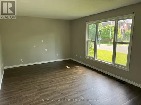28 Melanie Drive Aylmer ON N5H 3G6