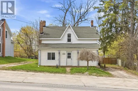 782 Ward Street Selwyn ON K0L 1H0