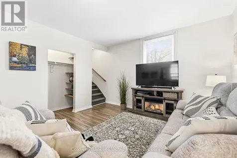 782 Ward Street Selwyn ON K0L 1H0
