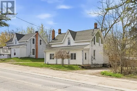 782 Ward Street Selwyn ON K0L 1H0