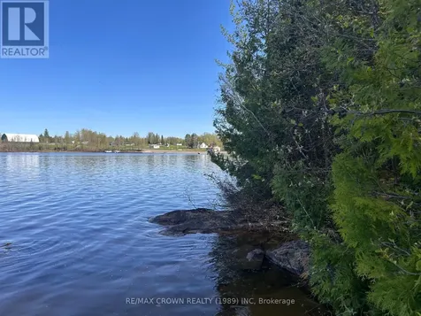 12 Paterson, Remi Lake, Moonbeam Road Kapuskasing ON P0L 1V0