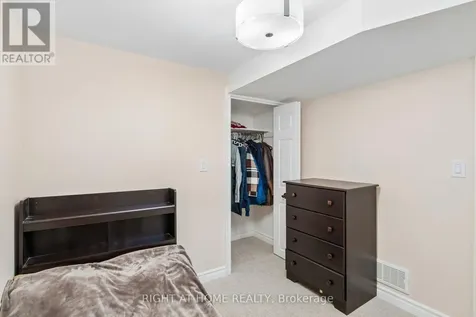 15 King Street Fort Erie (lakeshore) ON L2A 3Z3