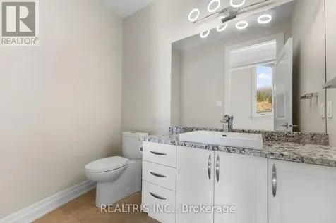 5813 Red Castle Ridge Ottawa ON K4M 0A4