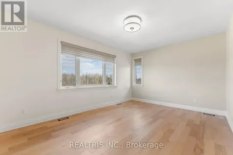 5813 Red Castle Ridge Ottawa ON K4M 0A4