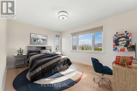 5813 Red Castle Ridge Ottawa ON K4M 0A4