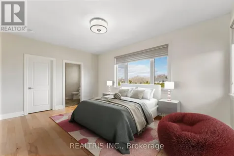 5813 Red Castle Ridge Ottawa ON K4M 0A4