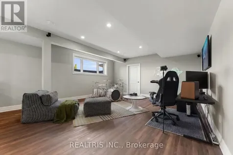 5813 Red Castle Ridge Ottawa ON K4M 0A4