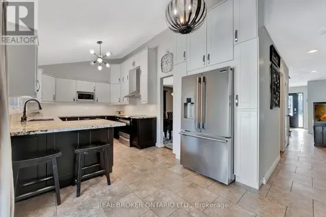 52 Beckett Drive Brantford ON N3T 6G2