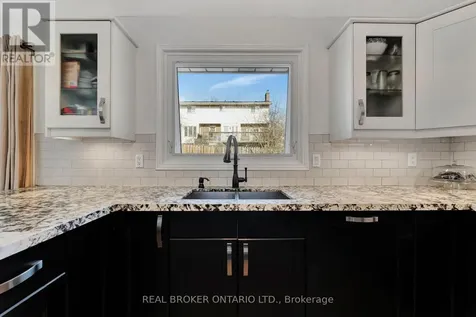 52 Beckett Drive Brantford ON N3T 6G2