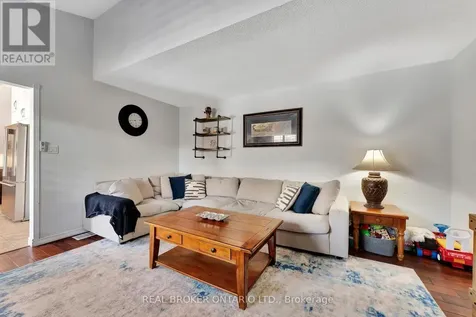 52 Beckett Drive Brantford ON N3T 6G2