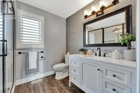 52 Beckett Drive Brantford ON N3T 6G2