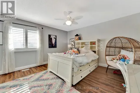 52 Beckett Drive Brantford ON N3T 6G2