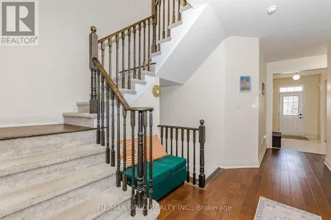 9 Burgess Crescent Brantford ON N3T 0J5