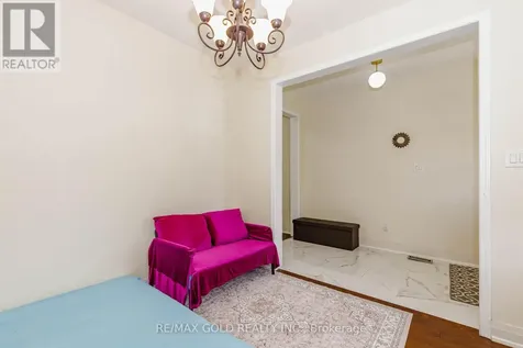 9 Burgess Crescent Brantford ON N3T 0J5