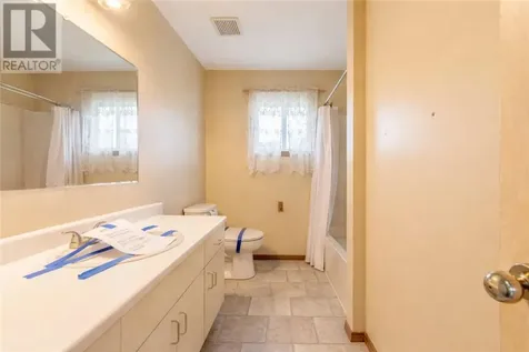 2072 Highgate Road Sudbury ON P3B 4G5
