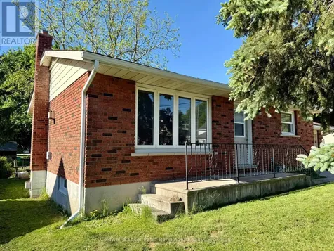 4 Huron Street Brockton ON N0G 2V0