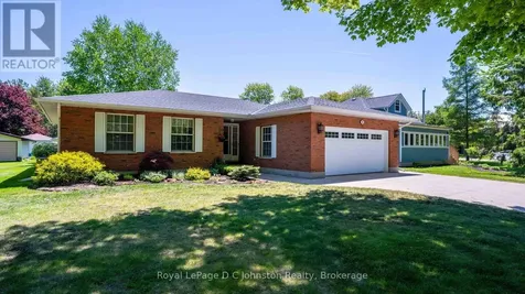 86 Breadalbane Street South Saugeen Shores ON N0H 2L0