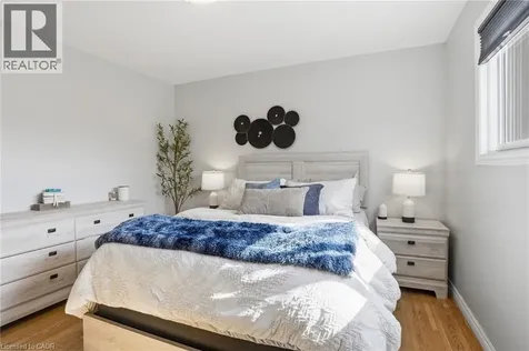 282 Roach Avenue Welland ON L3C 2W4
