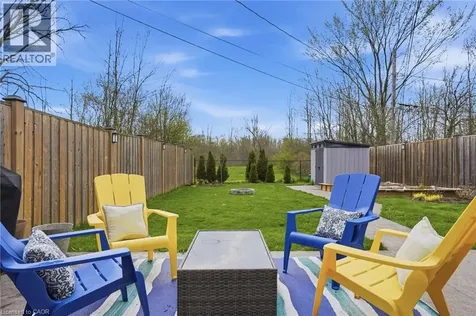 282 Roach Avenue Welland ON L3C 2W4