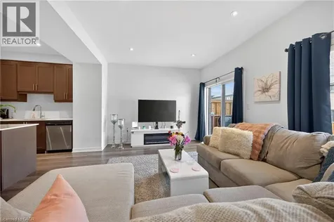 13 June Callwood Way Brantford ON N3T 0V1