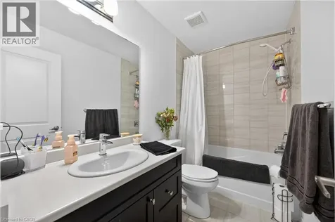 13 June Callwood Way Brantford ON N3T 0V1