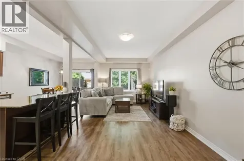 6 Chestnut Drive Grimsby ON L3M 0C4