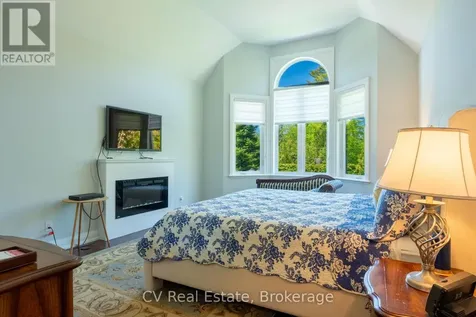 180 St. Edmunds Crescent South Bruce Peninsula ON N0H 2G0