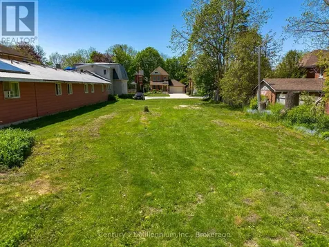 679 3rd Avenue East Owen Sound ON N4K 2K2