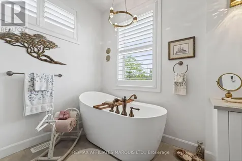 4996 Rosebush Drive South Glengarry ON K0C 1S0