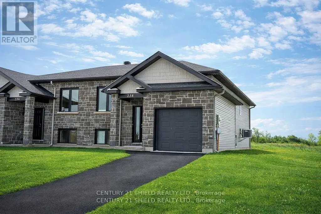 238 East Ridge Drive Cornwall ON K6H 7N2