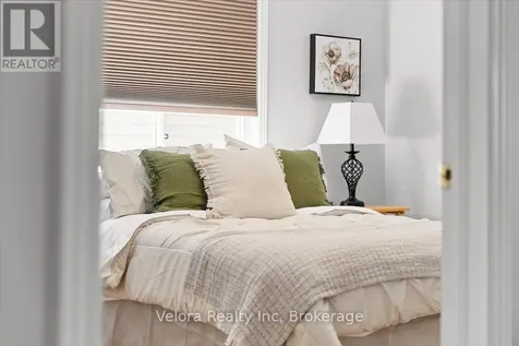 234 Deercroft Avenue Ottawa ON K2J 5K1
