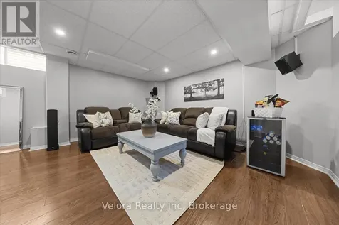 234 Deercroft Avenue Ottawa ON K2J 5K1