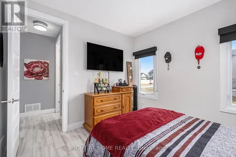 1073 Diamond Street Clarence-rockland ON K4K 0J1