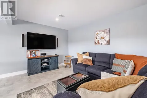 1073 Diamond Street Clarence-rockland ON K4K 0J1