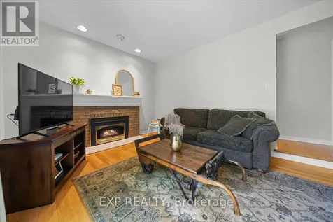 85 Teevens Drive Ottawa ON K2J 2E3