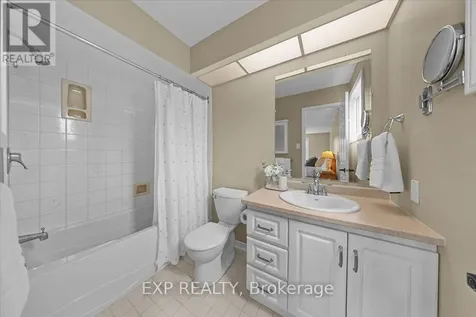 85 Teevens Drive Ottawa ON K2J 2E3