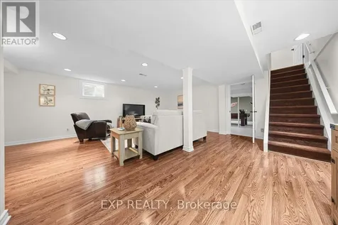 85 Teevens Drive Ottawa ON K2J 2E3