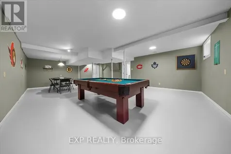 85 Teevens Drive Ottawa ON K2J 2E3