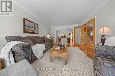 85 Teevens Drive Ottawa ON K2J 2E3