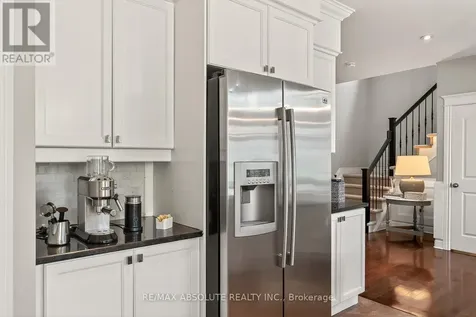 414 Landswood Way Ottawa ON K2S 0A3