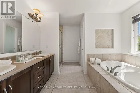 414 Landswood Way Ottawa ON K2S 0A3