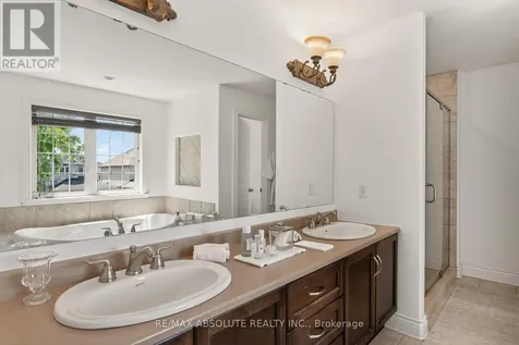 414 Landswood Way Ottawa ON K2S 0A3