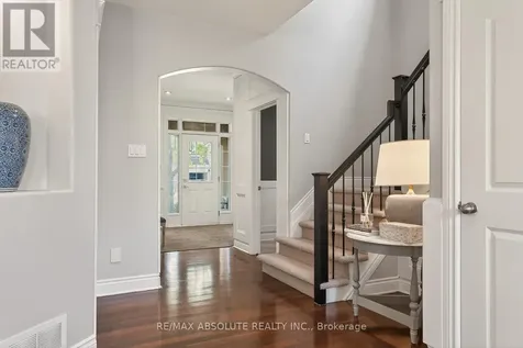 414 Landswood Way Ottawa ON K2S 0A3