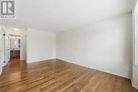 50 Bramble Wood Crescent Ottawa ON K2M 2H4
