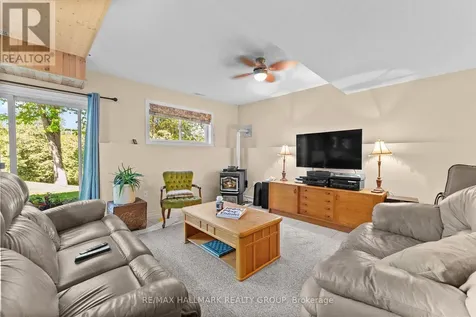 184 Old Pakenham Road Ottawa ON K0A 1X0
