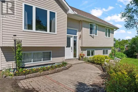 184 Old Pakenham Road Ottawa ON K0A 1X0